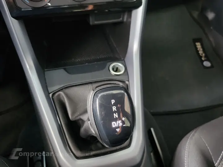 T-CROSS 1.0 200 TSI TOTAL FLEX AUTOMÁTICO