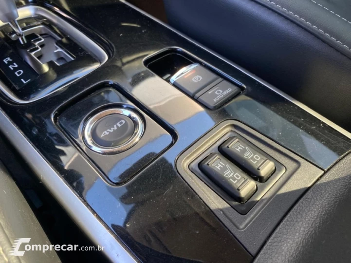 OUTLANDER 3.0 Mivec V6 Hpe-s AWD