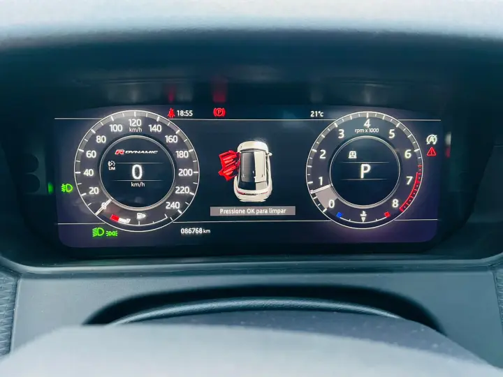 RANGE ROVER VELAR 2.0 D180 R-dynamic SE