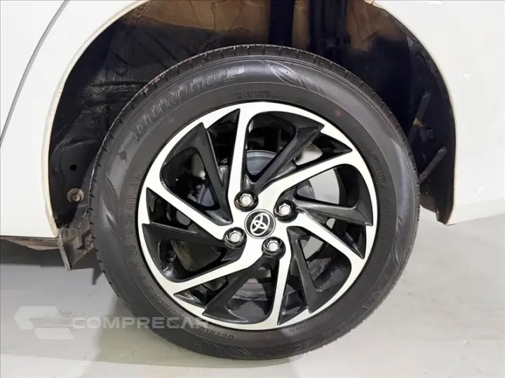 YARIS 1.5 16V XLS