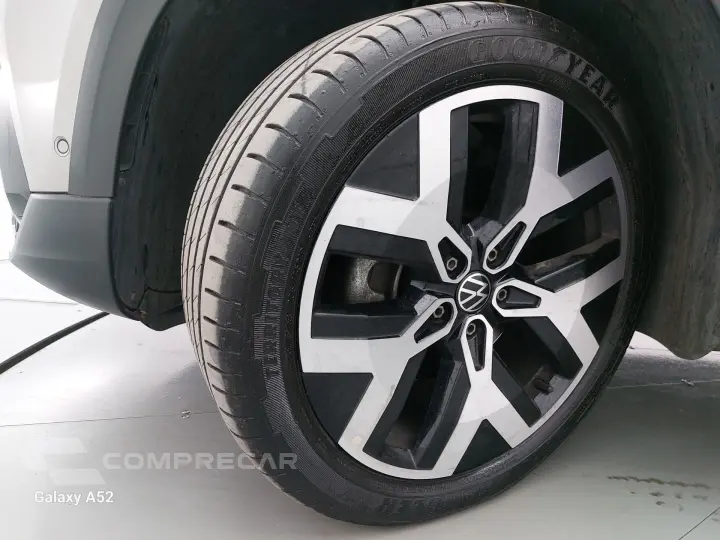 TAOS 1.4 250 TSI TOTAL FLEX HIGHLINE AUTOMÁTICO