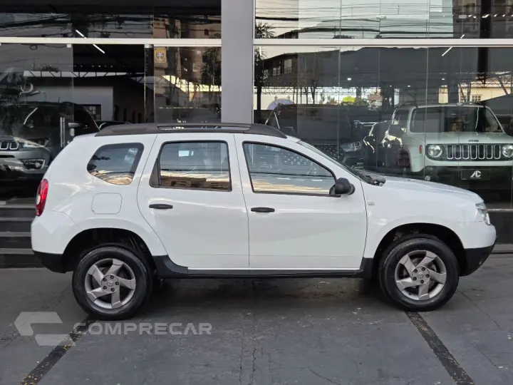 DUSTER Expression 1.6 Hi-Flex 16V Mec.