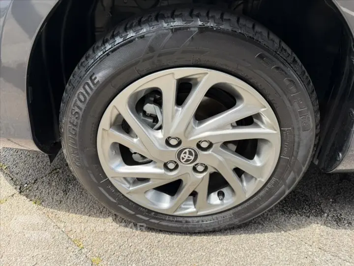 YARIS 1.5 16V FLEX SEDAN XS MULTIDRIVE
