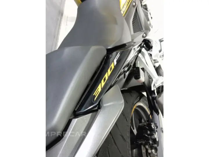 CB 300F TWISTER ABS