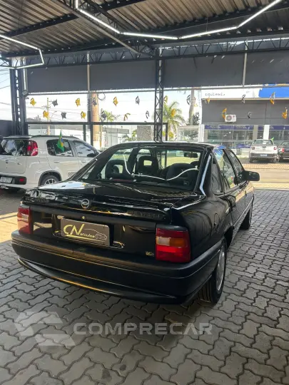 VECTRA 2.0 MPFI GLS 8V