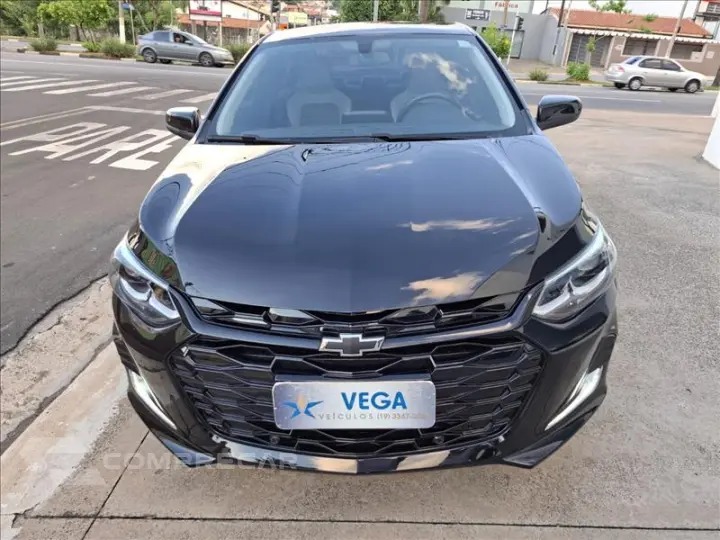 ONIX 1.0 Turbo Plus Premier