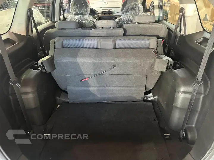 SPIN 1.8 LT 8V FLEX 4P AUTOMÁTICO