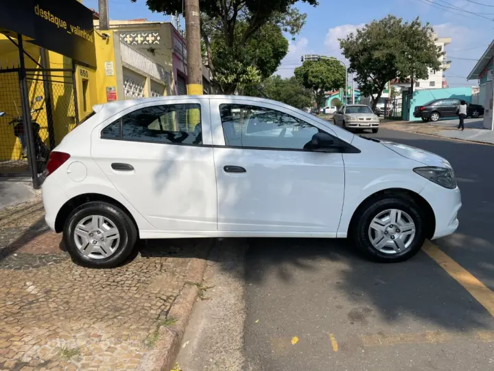 ONIX HATCH LS 1.0 8V FlexPower 5p Mec.