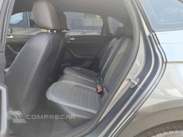 Nivus Highline 1.0 200 TSI Flex Aut.