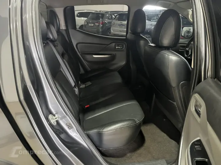 L200 TRITON 2.4 16V Turbo Outdoor Hpe-s CD 4X4