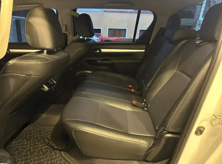 HILUX 2.8 4X4 CD 8V