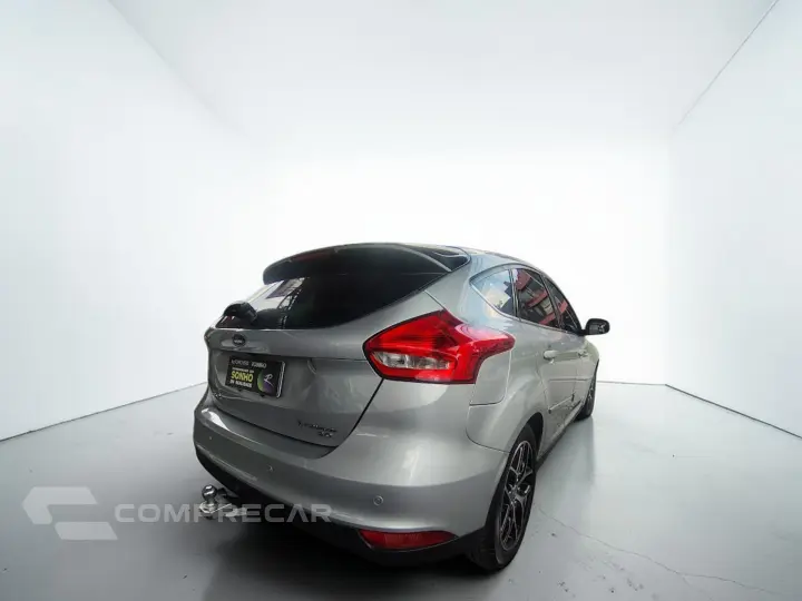 FOCUS 2.0 TITANIUM PLUS SEDAN 16V