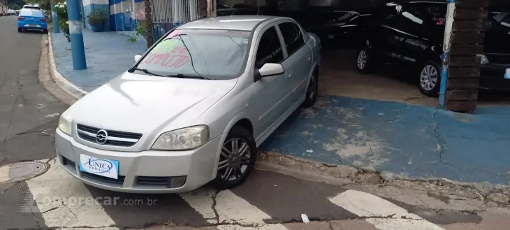 ASTRA 2.0 SFI CD Sedan 16V