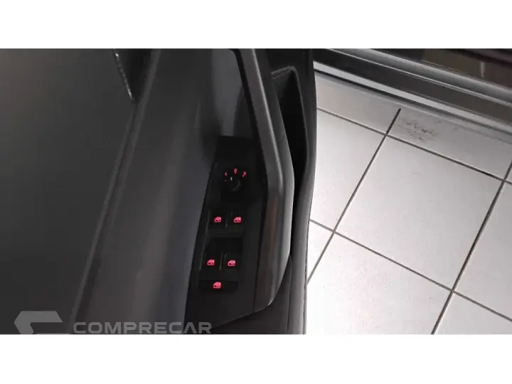 POLO 1.0 TSI Flex 12v 5p