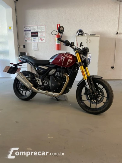 Speed Triple