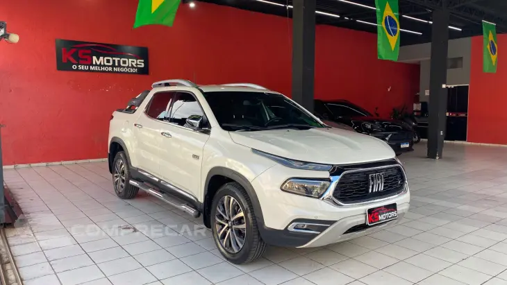 FIAT TORO 2.0 16V TURBO RANCH 4WD AT9