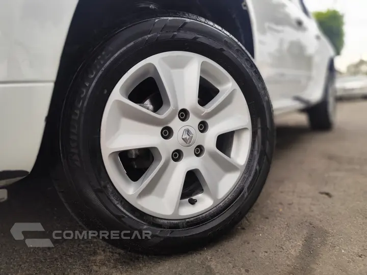 DUSTER 1.6 DYNAMIQUE 4X2 16V FLEX 4P MANUAL