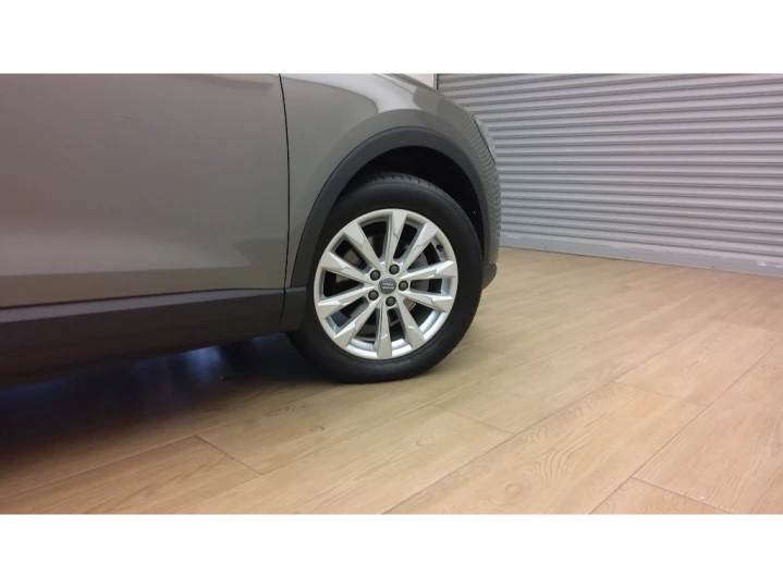 Q3 1.4 35 TFSI FLEX PRESTIGE PLUS S TRONIC