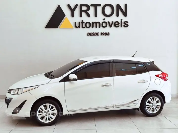Yaris Hatch 1.3 16V 4P FLEX XL PLUS TECH MULTIDRIVE AUTOMÁTI
