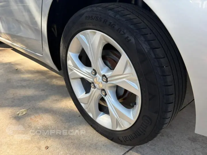 ONIX SEDAN Plus LTZ 1.0 12V TB Flex Aut.