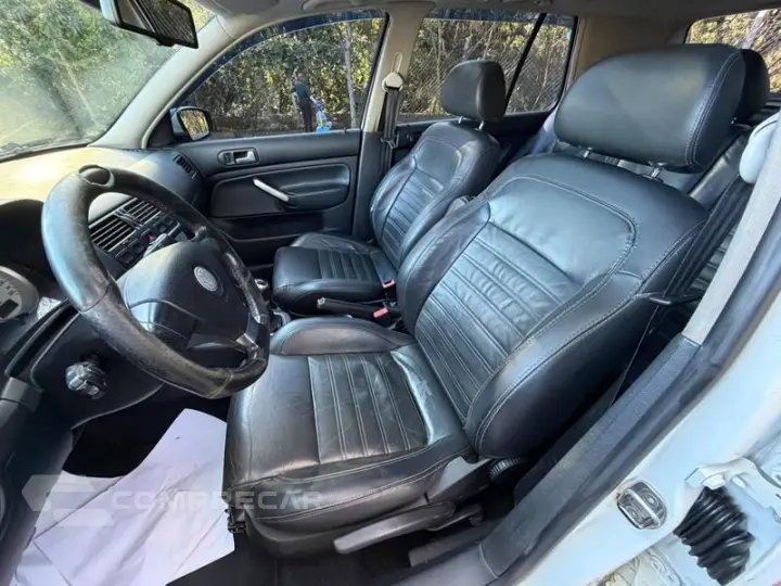 GOLF 1.6 SPORTLINE