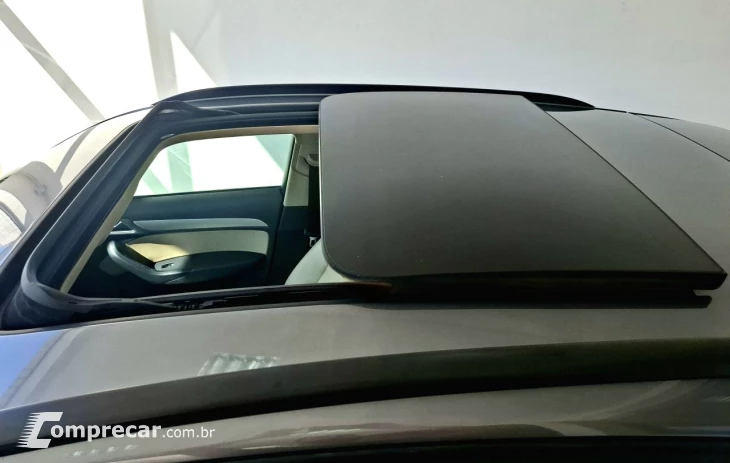 Q3 1.4 TFSI/TFSI Flex S-tronic 5p