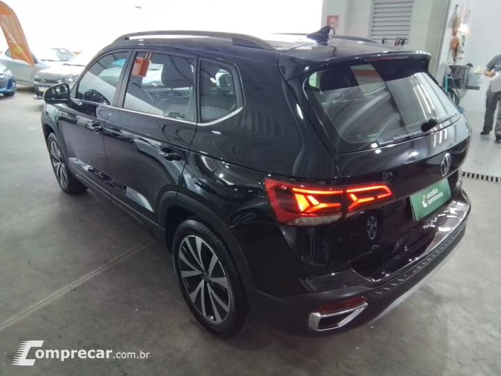TAOS 1.4 250 TSI TOTAL FLEX HIGHLINE AUTOMÁTICO