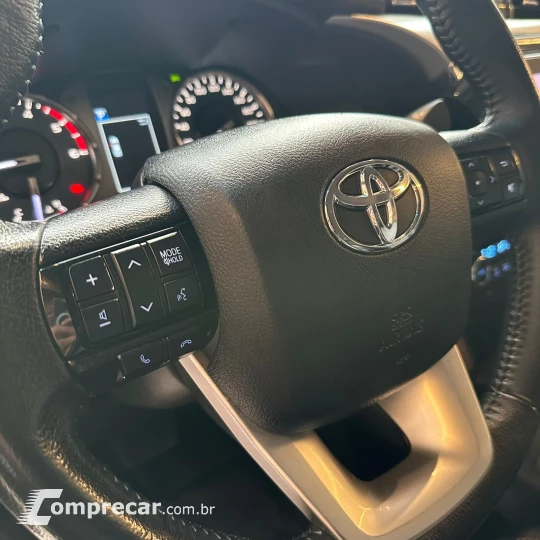 Hilux CD SRV 4x4 2.8 TDI Diesel Aut.