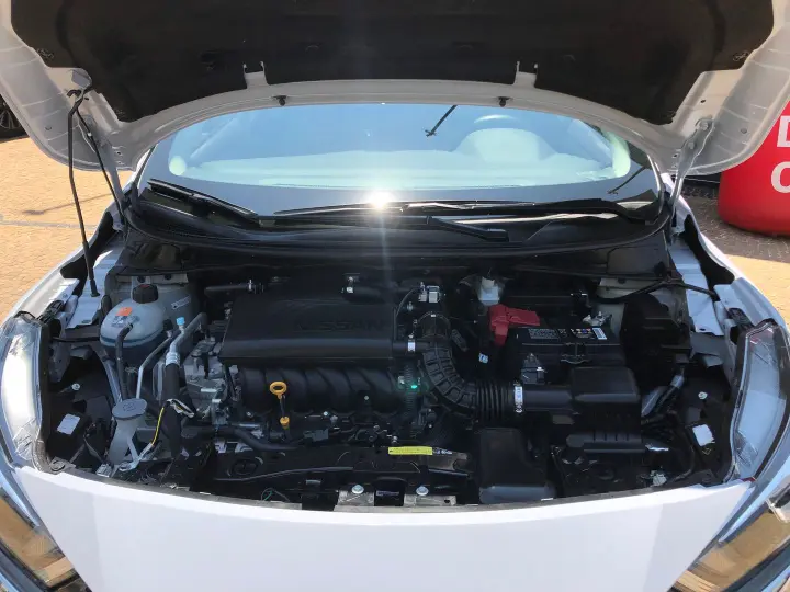 Versa 1.6 16V Flex Sense Xtronic
