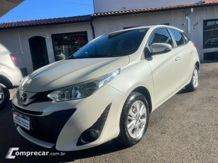 Yaris Hatch 1.3 16V 4P FLEX XL PLUS TECH MULTIDRIVE AUTOMÁTI