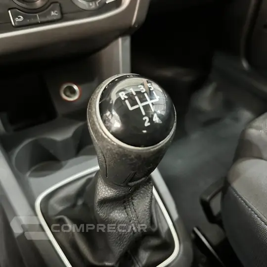 Fox Comfortline 1.6 Flex 8V 5p