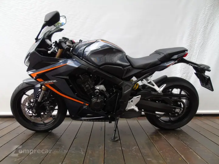 HONDA CBR 650 R