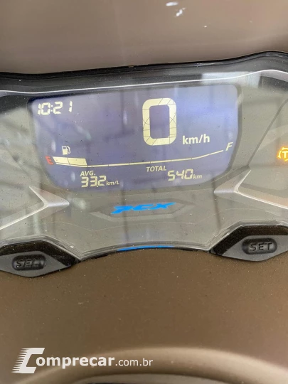 PCX 160 DLX