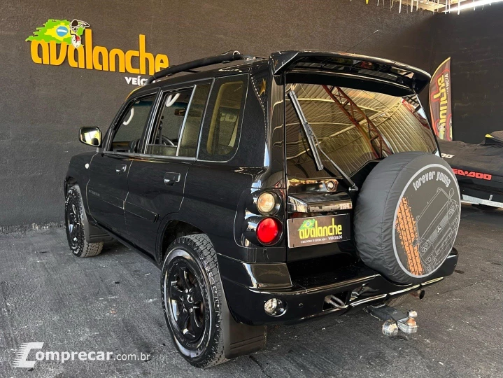 PAJERO TR4 2.0 4X4 16V 140CV FLEX 4P AUTOMÁTICO