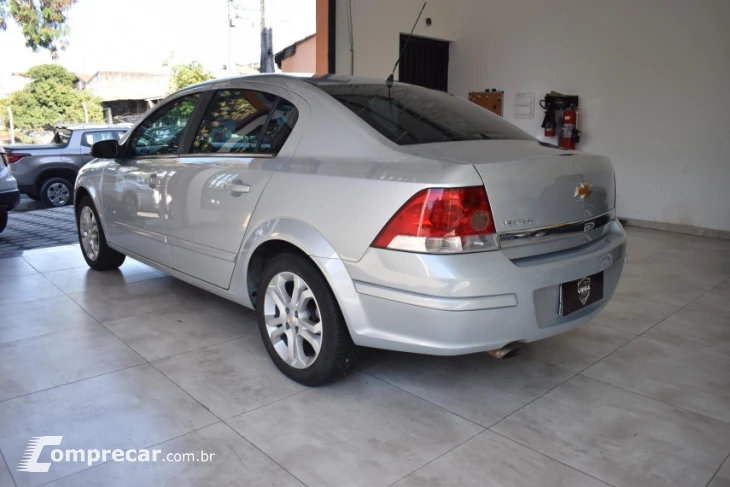 VECTRA 2.0 MPFI Elegance 8V