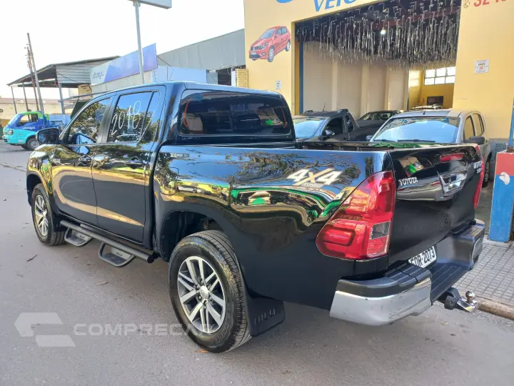 Hilux CD SRV 4x4