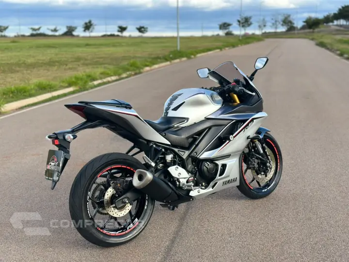 YZF R3 ABS