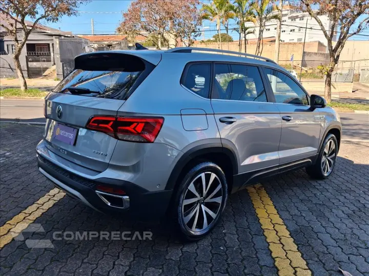 TAOS 1.4 250 TSI TOTAL FLEX HIGHLINE AUTOMÁTICO