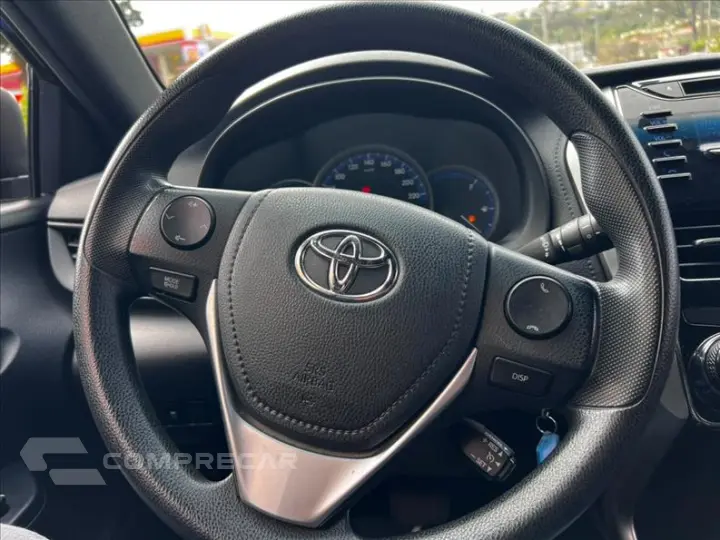 YARIS 1.3 16V XL Live