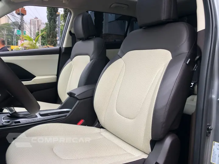 Creta 2.0 Flex Ultimate Automático