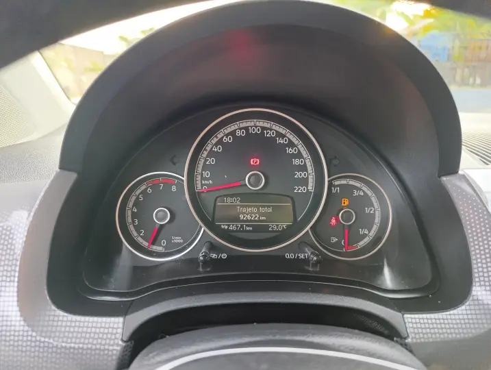 CROSS UP 1.0 TSI 12V