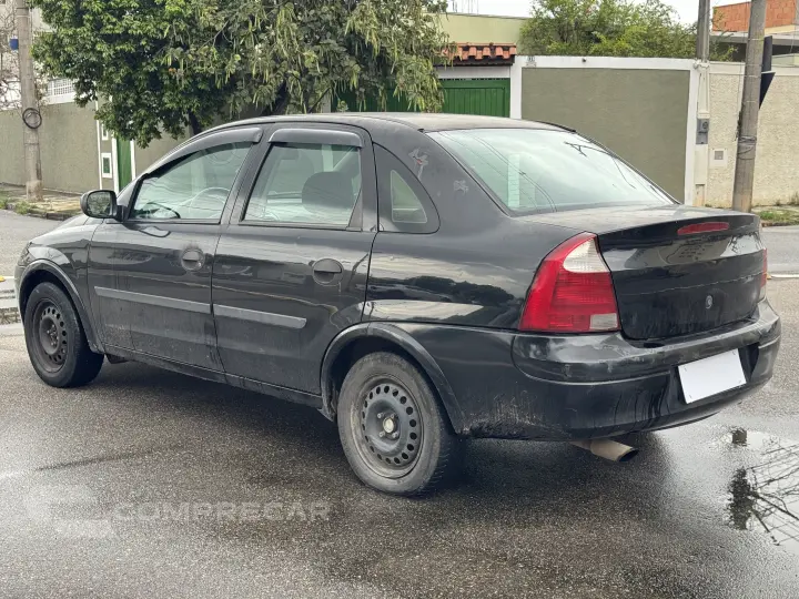CORSA 1.0 MPFI Maxx Sedan 8V