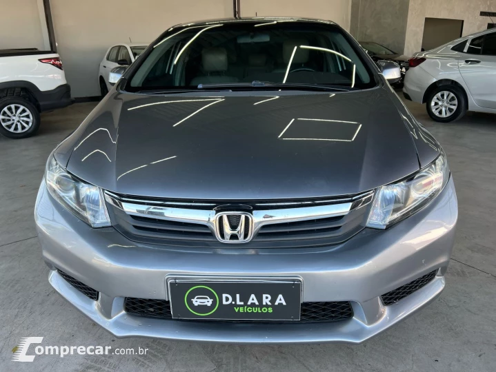 CIVIC 1.8 LXL 16V