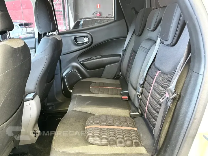 TORO 2.4 16V MULTIAIR FLEX FREEDOM AT9