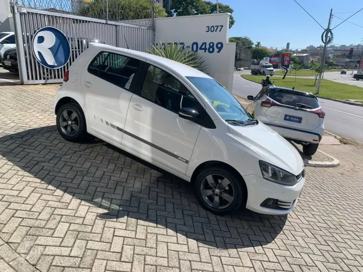 Fox RUN 1.6 Flex 8V 5p