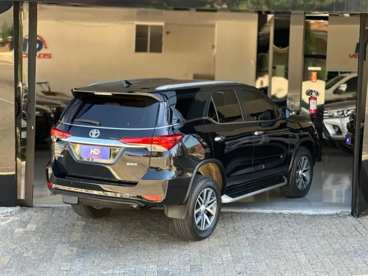 HILUX SWSRXA4FD