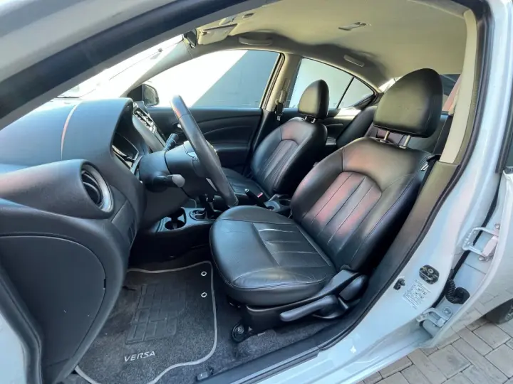 VERSA SL 1.6 16V FlexStart 4p Mec.