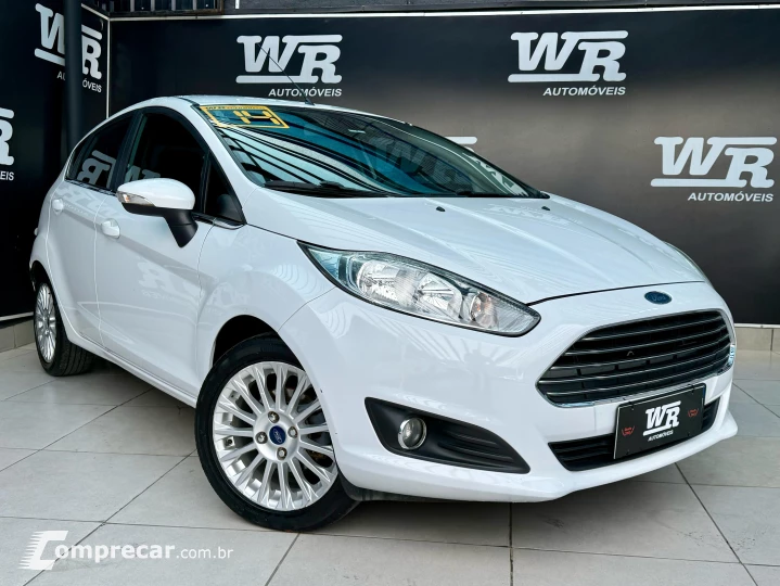 FIESTA 1.6 Titanium Hatch 16V