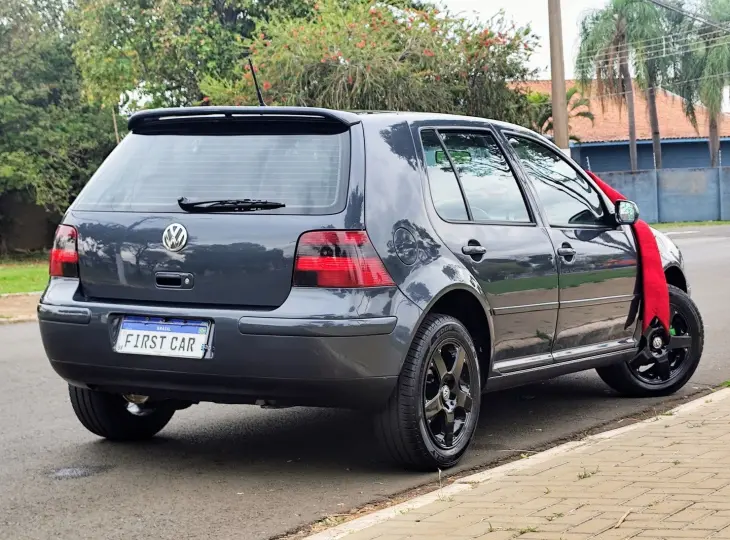 GOLF 1.6 MI FLASH 8V FLEX 4P MANUAL