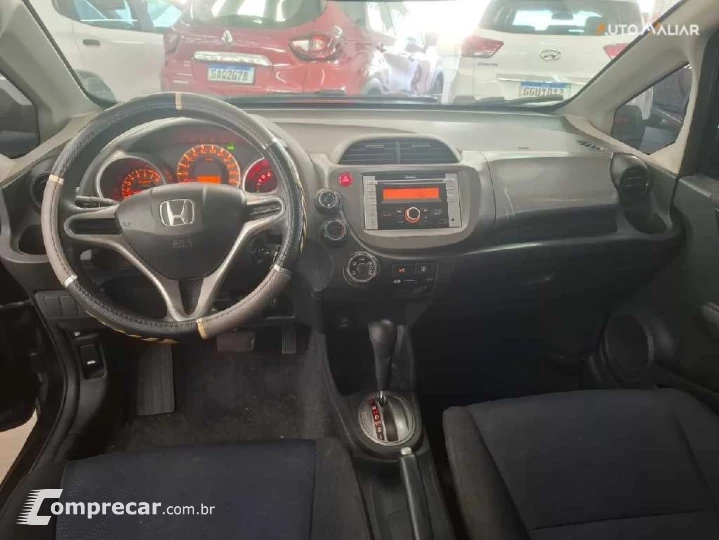 FIT 1.4 LX 16V FLEX 4P AUTOMÁTICO